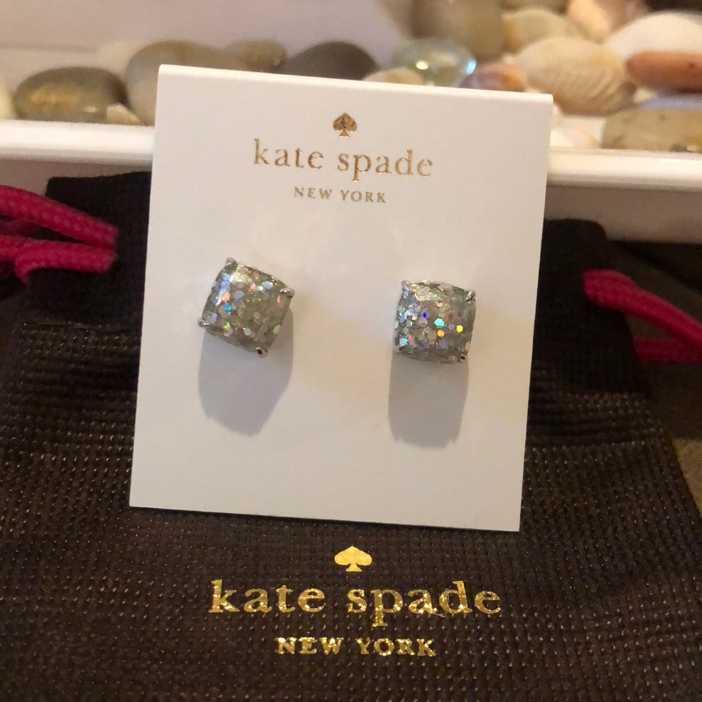 Kate spade earrings ♠️